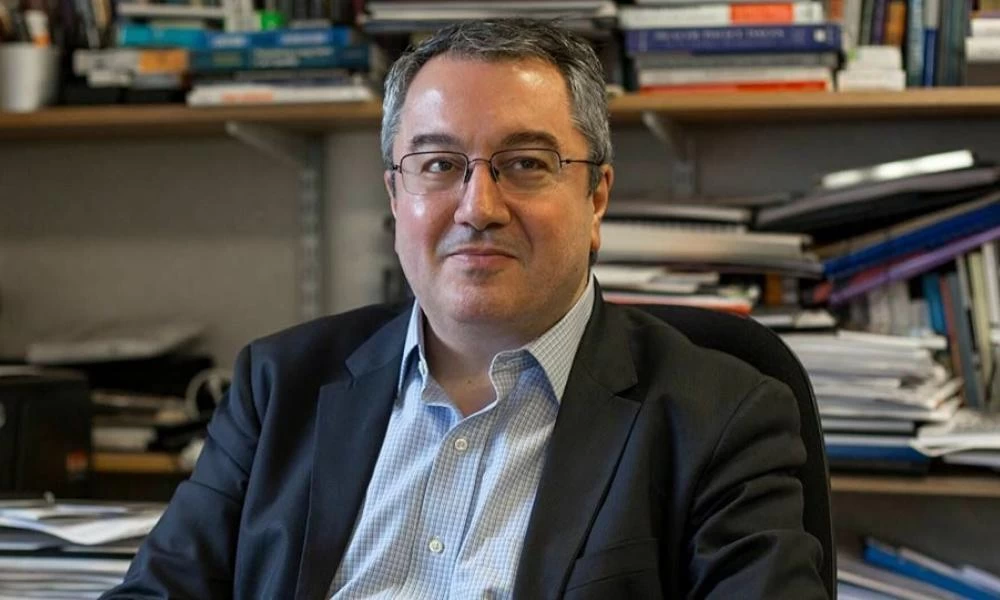 Ηλίας Μόσιαλος: Θάνατοι από κορονοϊό - Πως χτυπάει κάθε ηλικία